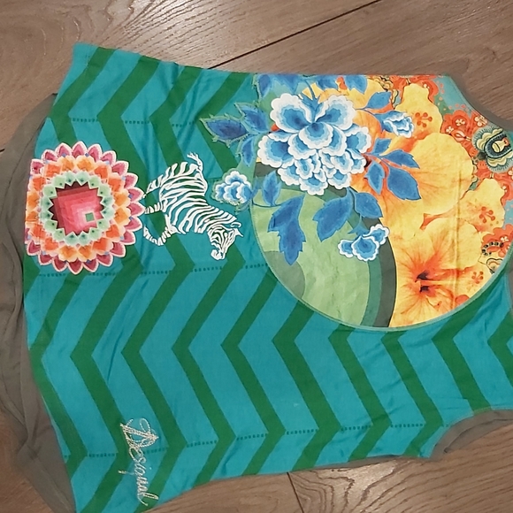 Desigual sleeveless zebra tank top - Picture 7 of 8